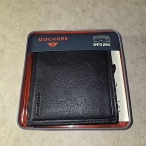 Dockers Hipster Duplex Black Leather Wallet RFID